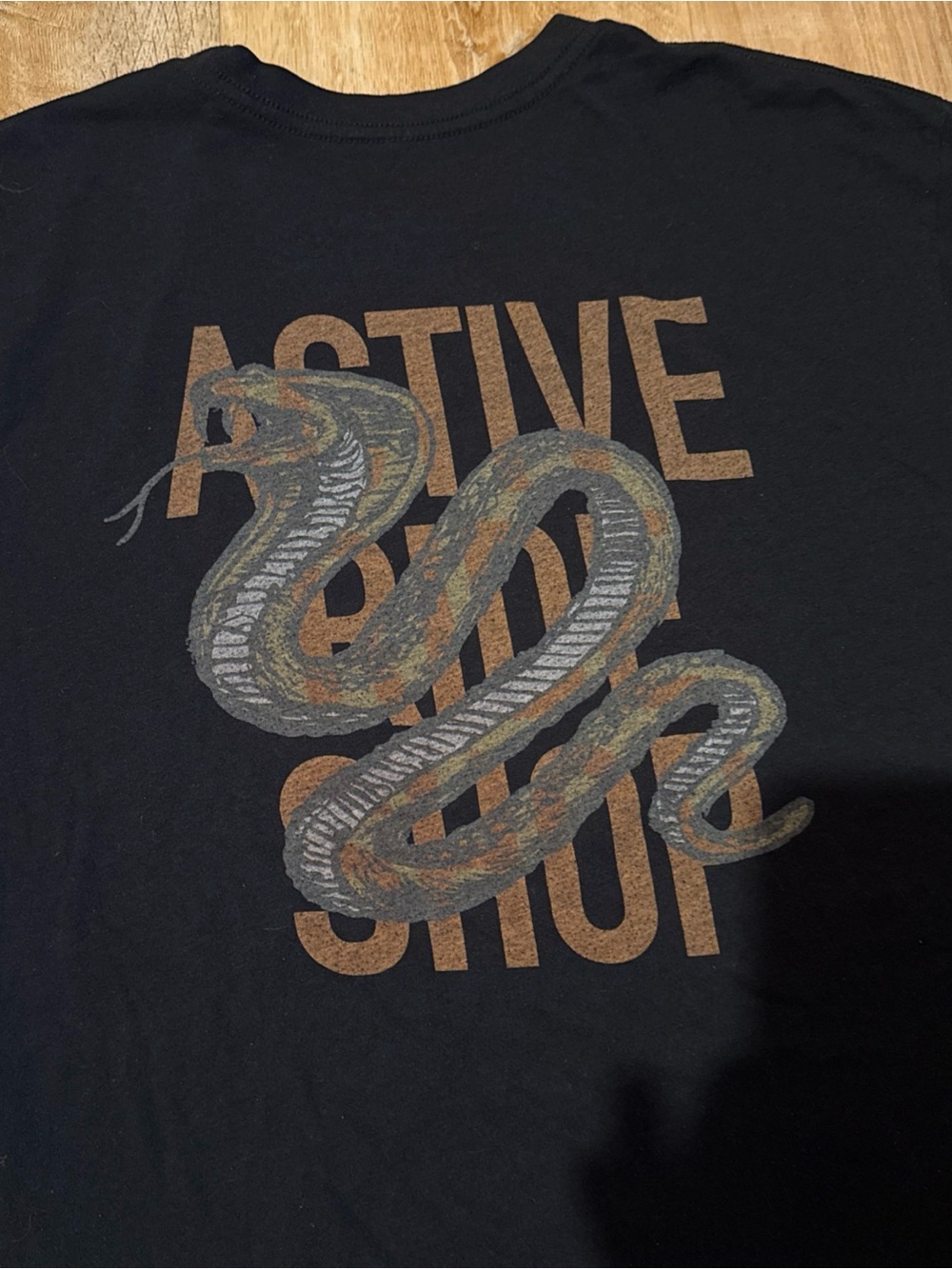 Active Ride Shop Black Snake Slim Fit Skater Short Sleeve Logo Shirt Skate L